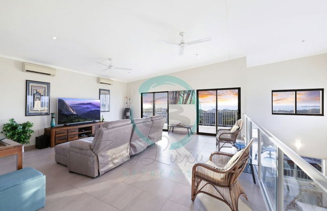 Pinnacle Penthouse Ambience Views Pool Gym - Foto 1