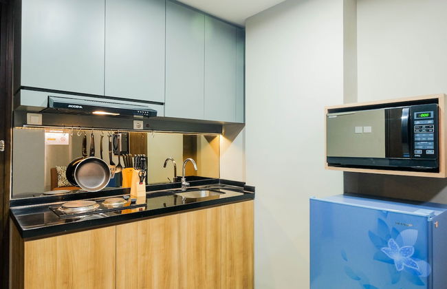 Scenic 1Br Apartment At Mustika Golf Residence - Photo 4