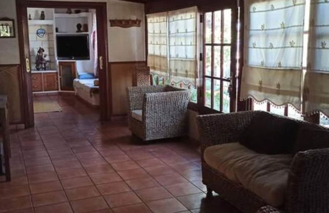 Espectacular Villa con Piscina y Vistas al Valle - Photo 4