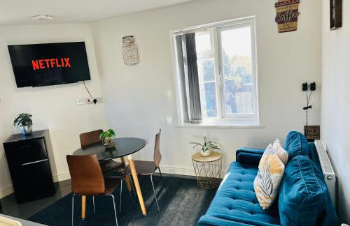 Modern & Cosy 2-Bed Apartment Near NEC, Airport & JLR! - Foto 10