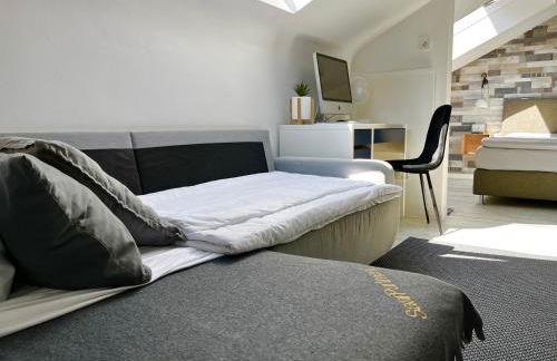 Living at Saarpartments - AdultsOnly - Business & Holiday Homes with Kitchen for Long- and Short Term stay, 3 min to St Johanner Markt and Points of Interest - Foto 16