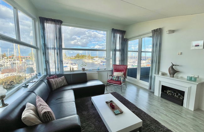 6 Pers Modern Harbor House With Fenced Garden With the Lake View - Foto 9