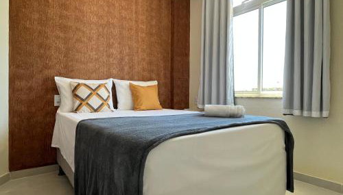 TOP 2 QUARTOS em Condominio- PISCINA, CHURRASQUEIRA, ESTACIONAMENTO, PARQUINHO INFANTIL, Wi-Fi e home office, Ar Condicionado, SmarTV e Cozinha Completa I 800m da praia e parque aquatico CE - Foto 3