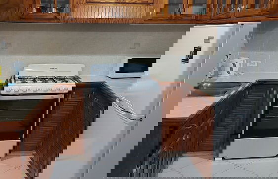 Stay a While Guest Apartment - Foto 7