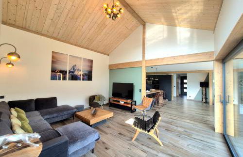 Chalet neuf, Jacuzzi, piscine privée mai-sept, pétanque, proche Paradiski - Foto 17