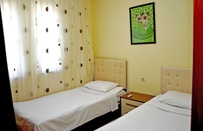 Sultan Homes Apartments - Photo 4