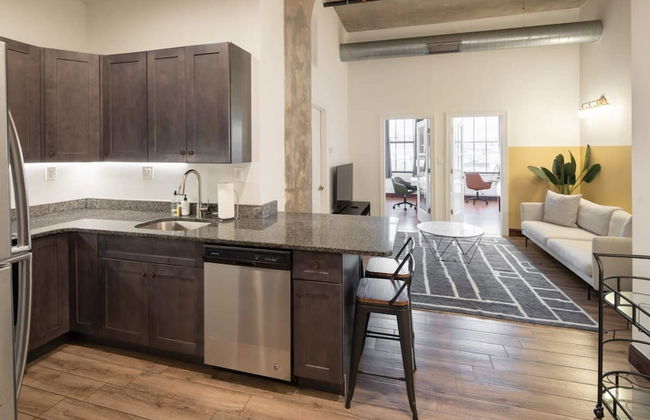 Sosuite 2BR Apt w W/d, Gym, On-site Restaurant - Foto 18