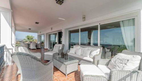 49-Exclusive Villa With Private Pool & Breathtaking Views in Mijas! - Photo 5