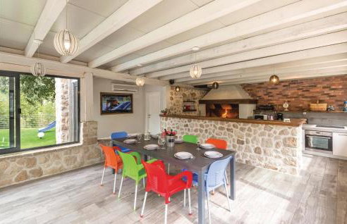 Six-Bedroom Holiday Home In Zagvozd - Foto 22