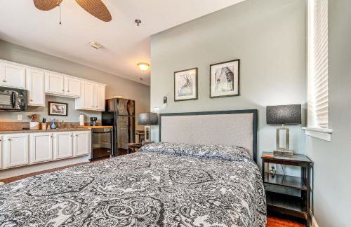 Steps to Smith Mountain Lake Unit with Pool Access! - Foto 7