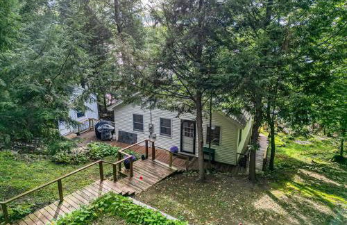 Gables End Escape Lakefront Dock Kayaks - Photo 15