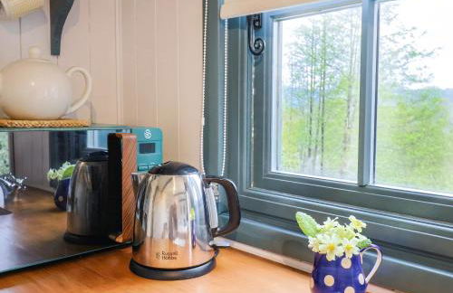 Oak Shepherd Hut - Photo 10