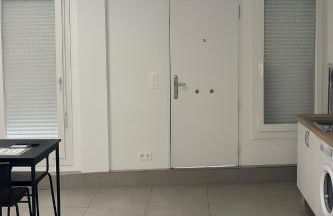 Apartamento 1 a 10 caminando de la ESTACIÓN DE BUS Y TREN MARÍA ZAMBRANO - Photo 8