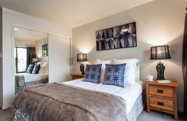 Spacious Alpine Lake View Townhouse Walk TO Town - Photo 6