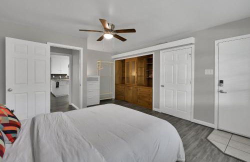 Piney Woods I Ping Pong I By SHSU I TV I Sleeps 11 - Foto 8