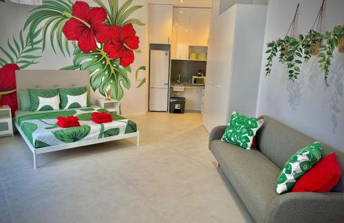 Glamour Suite 2 next to the city center - Photo 3