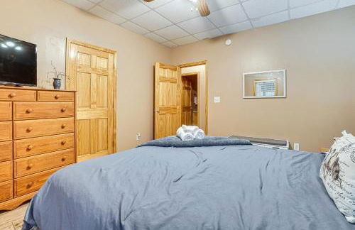 Spacious Home in Helen with Porch and Balcony! - Foto 26