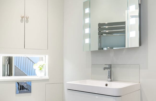 The Apartment Bath - Foto 8