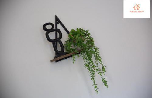 Spacious 6-Bedroom House with Parking in Bridgwater Ideal for Contractors & Group Stays - Foto 20