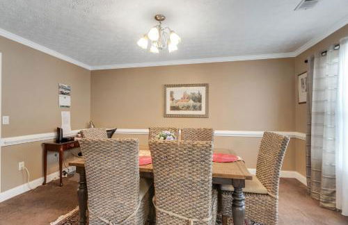 Atlanta Retreat with 2-Car Garage, Fenced Yard home - Foto 30