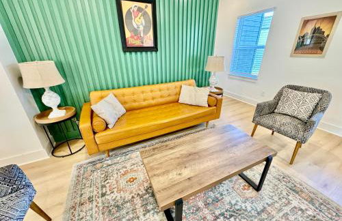 Near Broadway & Opry 3BR Game Room Sleeps 10 - Foto 12