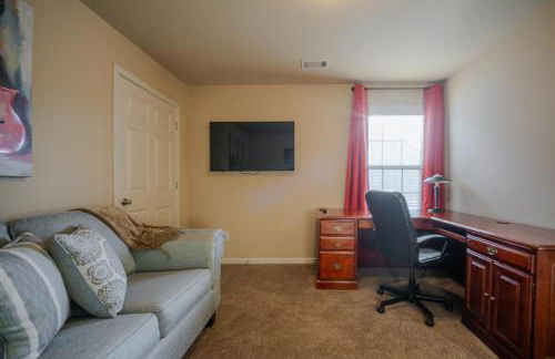 Modern 5BR Retreat with Office Fully Furnished - Foto 51