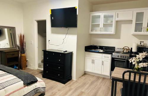 Sunset & La brea studio!! Best location ever - Foto 3