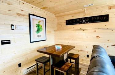 Group Lake Cabin with Ping Pong Table Loaded with Kayaks in Wisconsin - Foto 21