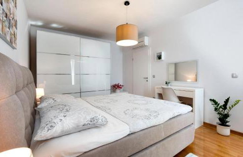 Gorgeous Home In Krmed With Wifi - Foto 23