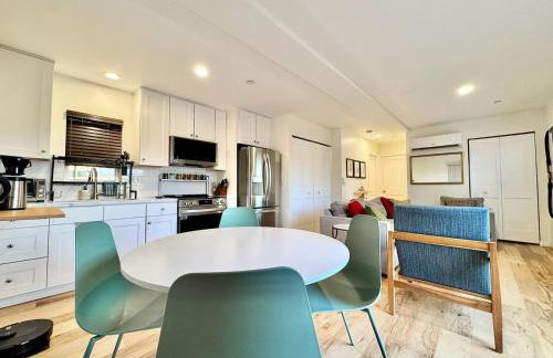 Unique Container, Home 20 Acres, Modern Stay - Photo 26