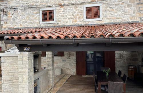 Beautiful stone house in Istria - Photo 57