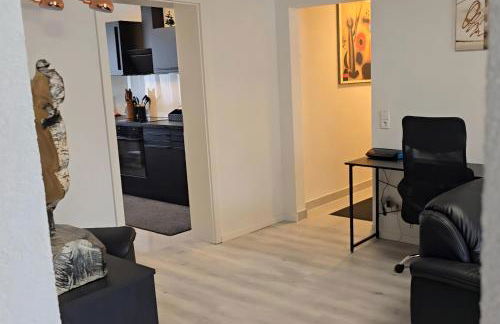 Familienfreundliche geräumige Design-Wohnung mit Balkon im Zentrum - APOLONIAliving - Foto 32