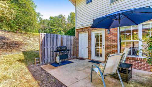 Seasonal Pool Access and Patio Auburn Getaway! - Foto 3