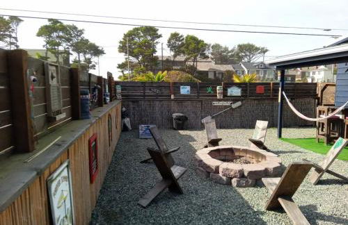 Tiki Escape w/ Amazing Mountain and Marsh Backdrop - Foto 46