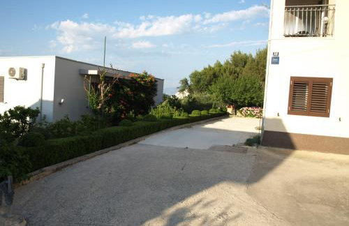 Apartments Ljilja sea view - Photo 30