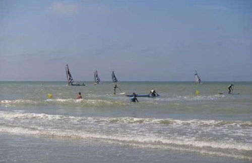 La Baigneuse maison avec jardinet et parking privé, à 200 m plage - Foto 58