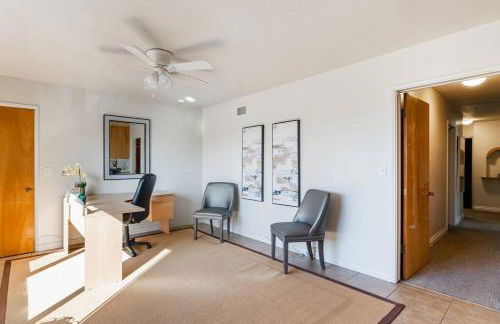 Casa Flora -2BR- FREE Parking in Little Italy! - Foto 28