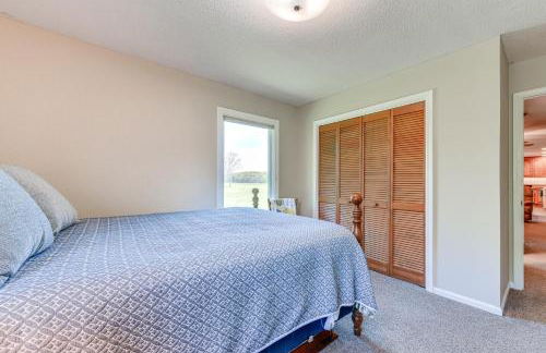 Spacious Mount Pleasant Home with Grill and Yard! - Foto 19