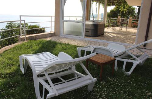 Holiday Apartment Lira jacuzzi - sea view- terrace - Foto 26