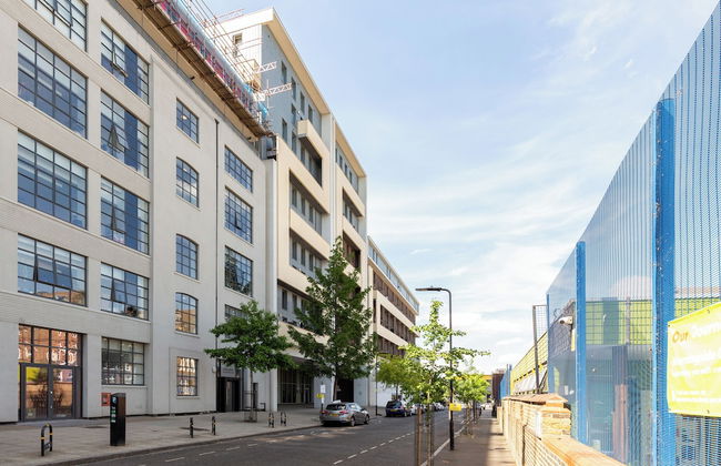 Deluxe 2 Bed Flat with Balcony in Hackney - Foto 23