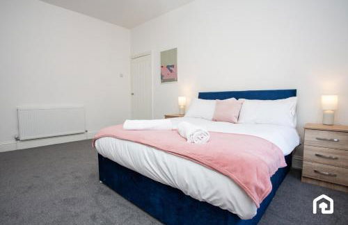 Vacant Nests The Fredrick Close to sea front - Photo 57