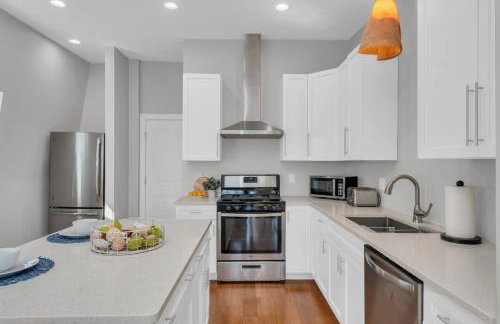 Jennifer's Penthouse Panoramic City Views w Deck - Foto 6