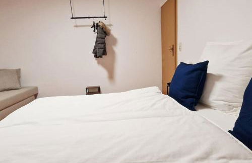 XXL Apartment in Leipzig, bis 14 Personen, Selbst Check-In - Photo 18
