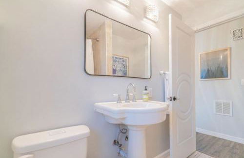 Taku's Contemporary & Stylish Private Retreat - Foto 61