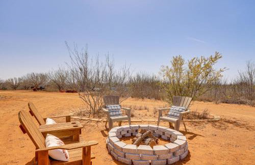 Hike, Hunt and Fish Pet-Friendly Studio in Dilley! - Photo 22