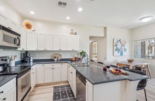 Panorama View - Mountain Views - Community Pool - Foto 12