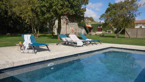 Casa do Xico - Minho's Guest - Foto 1, sunbed, Garden view