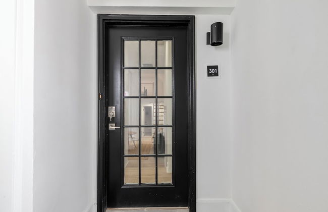 The Gallery Unit 301 - Foto 2