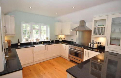 New Forest Cottage - Photo 10