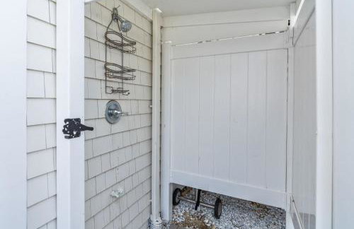 Family Retreat hot tub Firepit Beach nearby - Foto 41